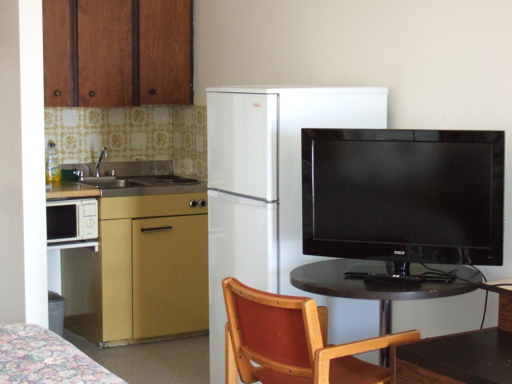 Wild Rose Inn Vegreville المظهر الخارجي الصورة