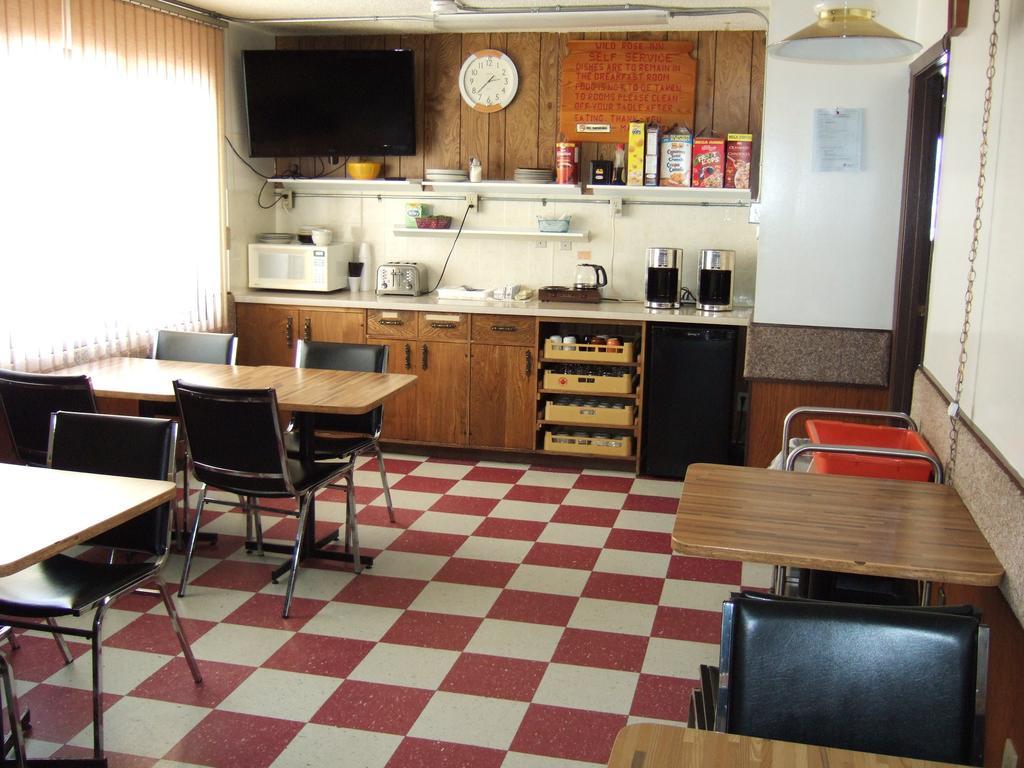 Wild Rose Inn Vegreville المظهر الخارجي الصورة