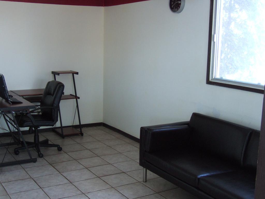 Wild Rose Inn Vegreville المظهر الخارجي الصورة