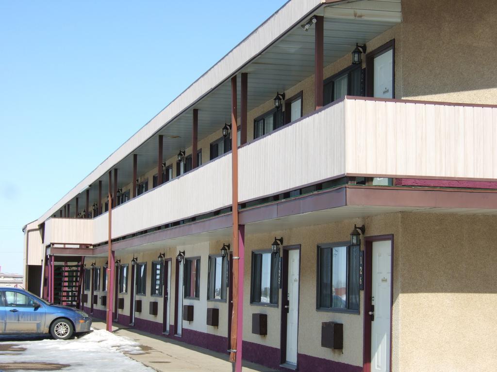 Wild Rose Inn Vegreville المظهر الخارجي الصورة