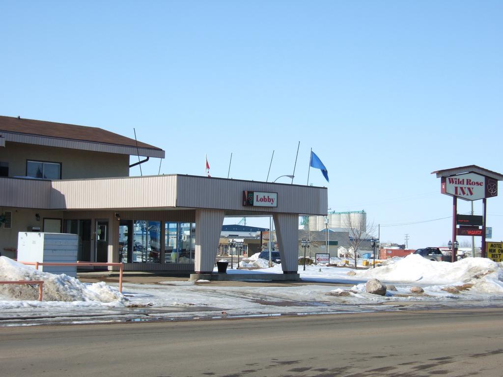 Wild Rose Inn Vegreville المظهر الخارجي الصورة